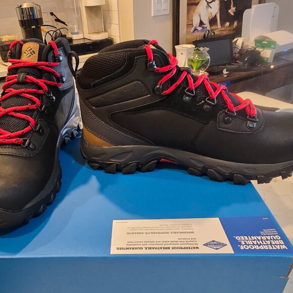 Columbia Newton Ridge Plus II Waterproof Boots Mens Sz 9 WIDE Hiking Shoes NEW - Picture 3 of 9